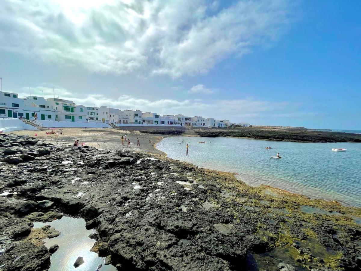 Apartament Eslanzarote Turtle House, Super Wifi, Sea Views Caleta de Caballo Zewnętrze zdjęcie
